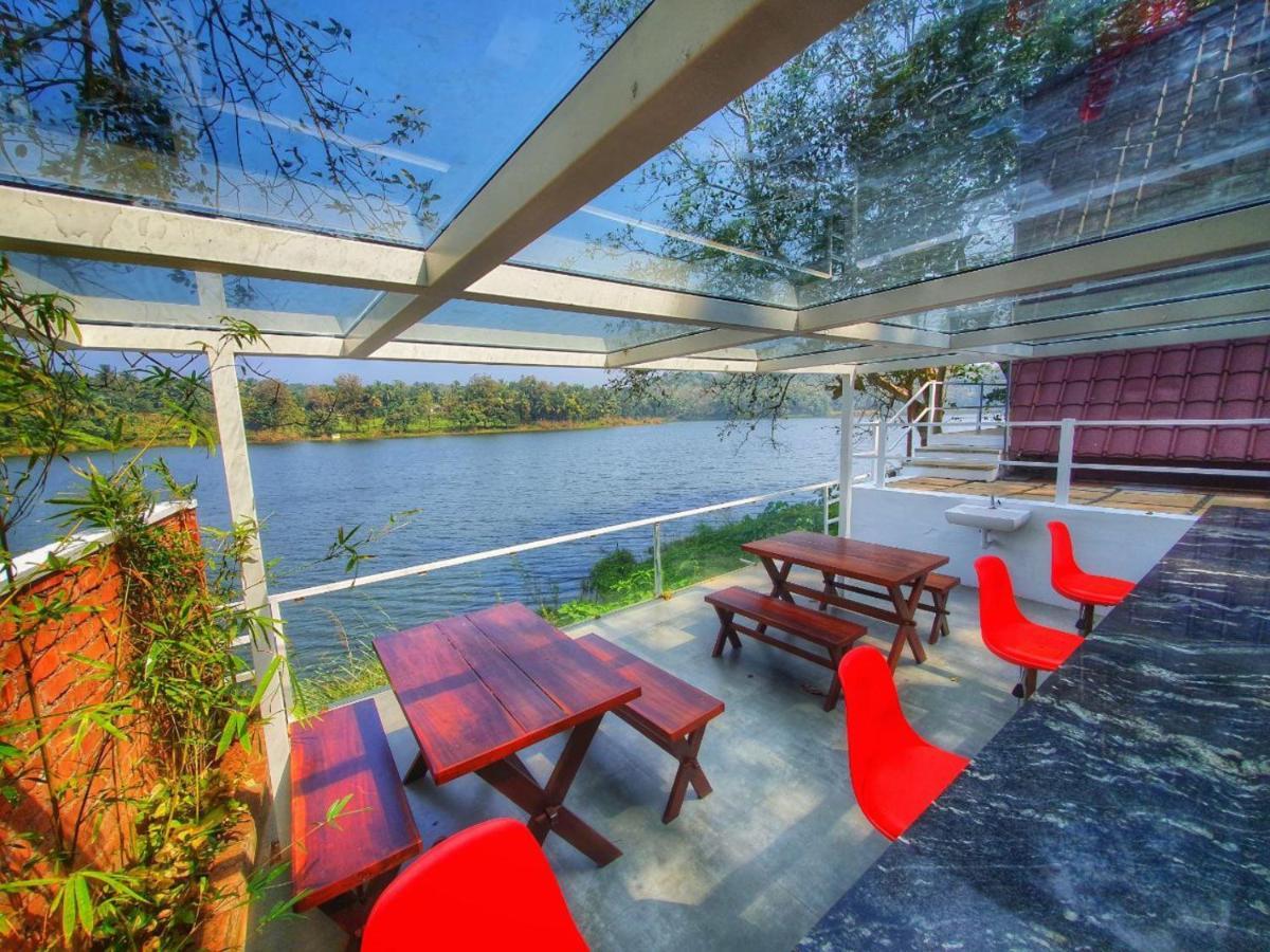 Riverine Springs Wadakkanchery Екстер'єр фото